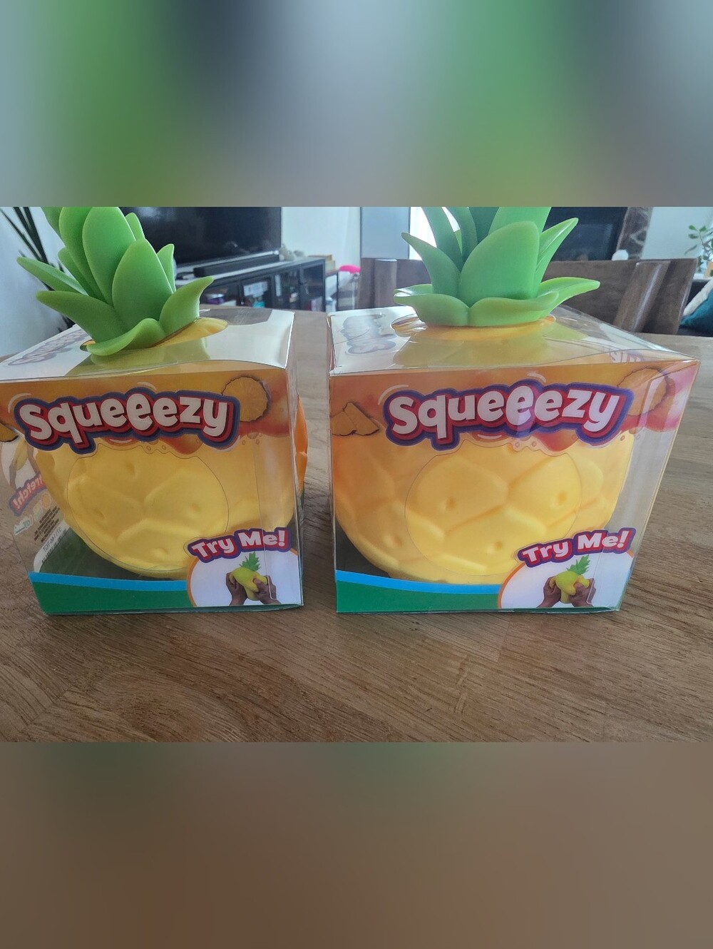 Squeezy Pineapple Squishy Toy - Yellow